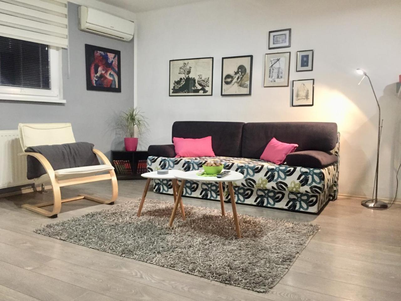 Apartment Inn Free Garage,Public Parking Sarajevo Bagian luar foto